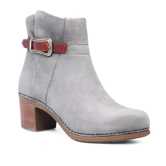 Dansko Hartley Boots - Picture 2 of 11